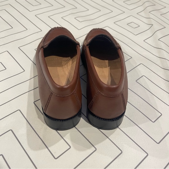 New G.H. Bass Kathleen Weejun Loafers - Picture 8 of 12